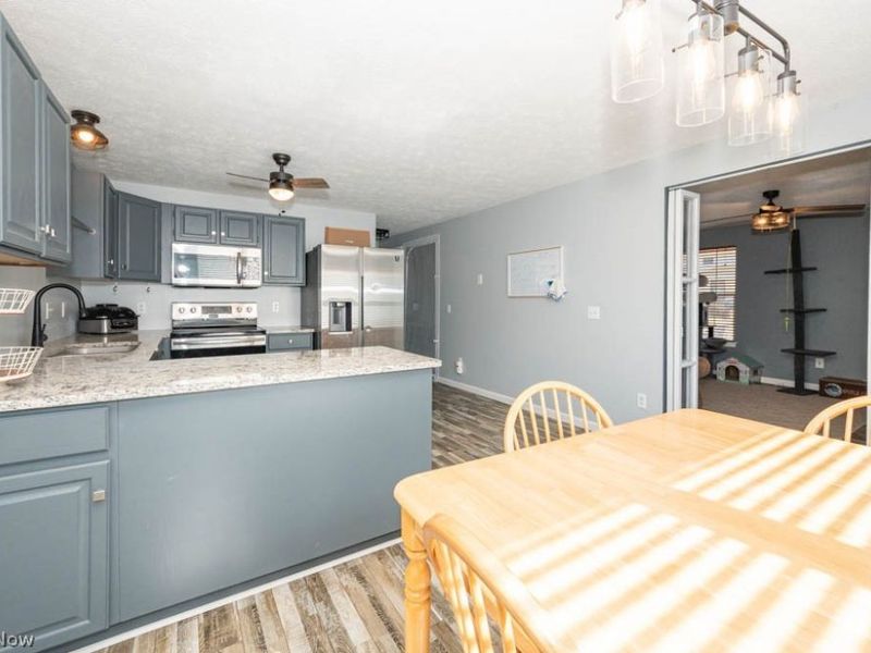 131 Roslyn Avenue NW, Canton, OH 44708 Photo 5