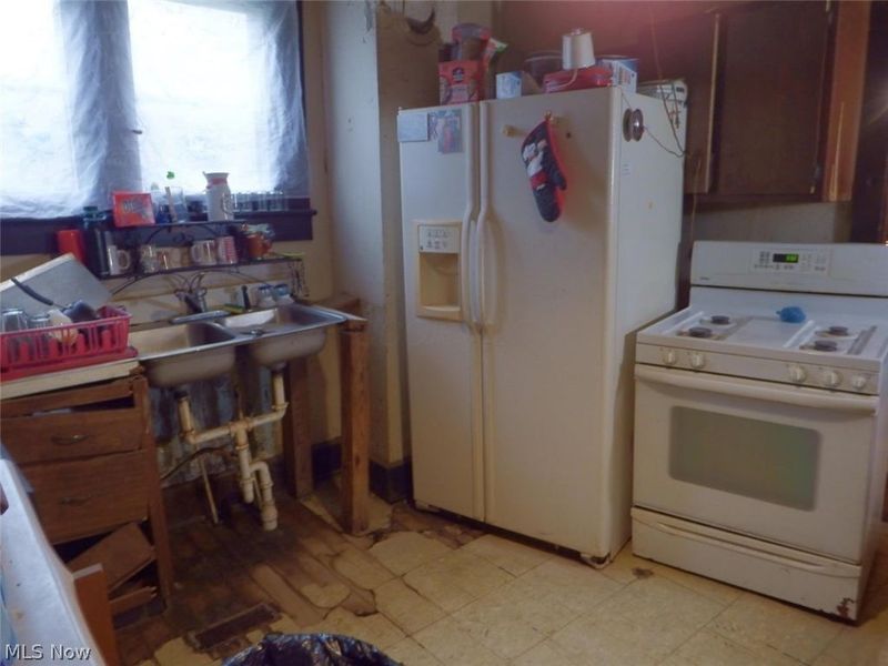 122 N Pleasant Street, New Lexington, OH 43764 Photo 5