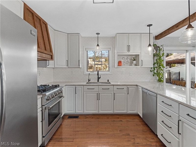 543 Kenilworth Road, Bay Village, OH 44140 Photo 12