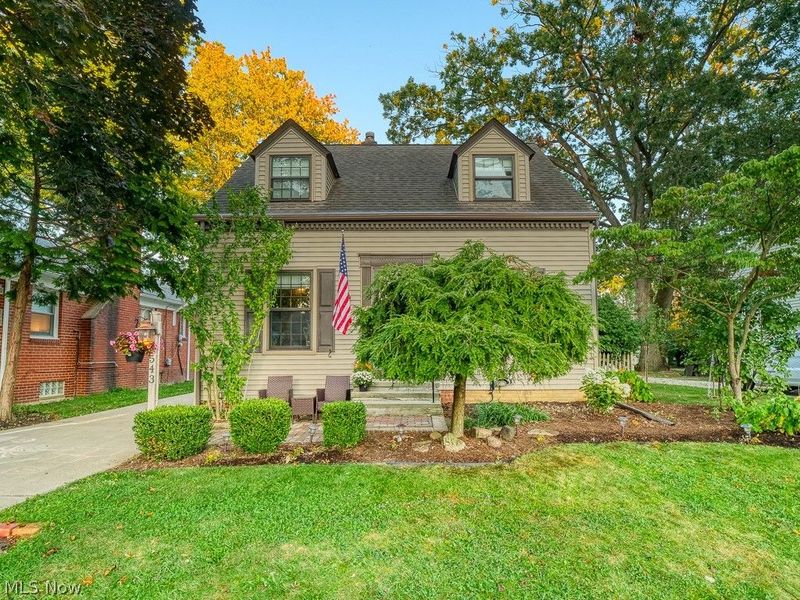 543 Kenilworth Road, Bay Village, OH 44140 Photo 2