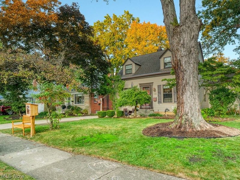 543 Kenilworth Road, Bay Village, OH 44140 Photo 3