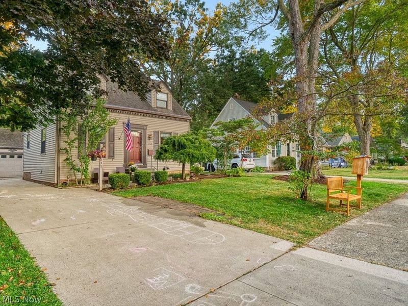 543 Kenilworth Road, Bay Village, OH 44140 Photo 4