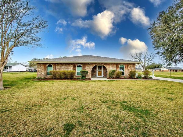 1022 Bayou Blue Bypass Rd, Thibodaux, LA 70301