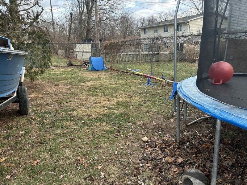 304 Sunset Drive, New Carlisle, OH 45344 Photo 5