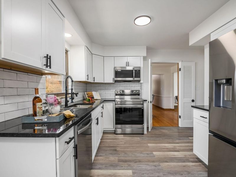 1423 Cottingham Court E, Columbus, OH 43209 Photo 22