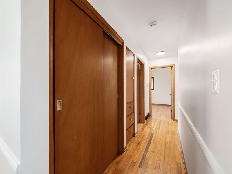 1423 Cottingham Court E, Columbus, OH 43209 Photo 30