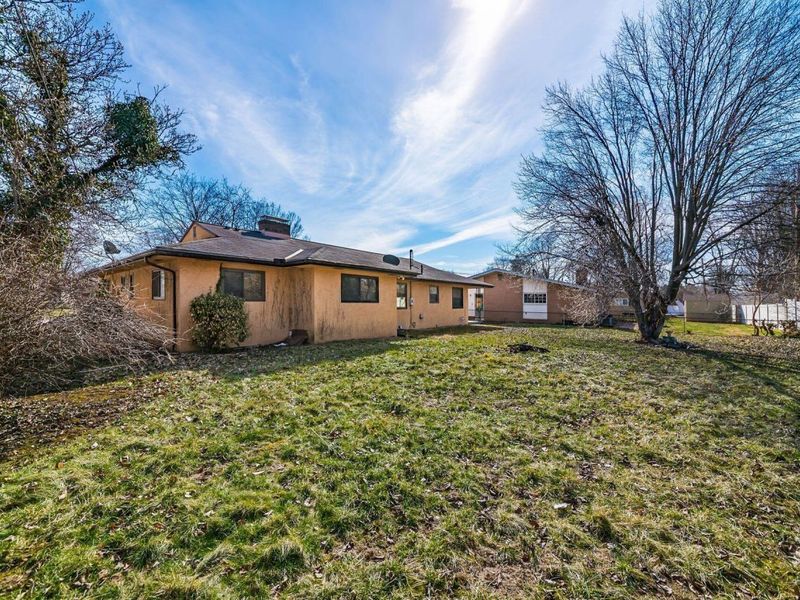 1423 Cottingham Court E, Columbus, OH 43209 Photo 48