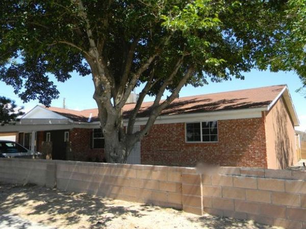 6116 Cloudcroft Road NW, Albuquerque, NM 87105