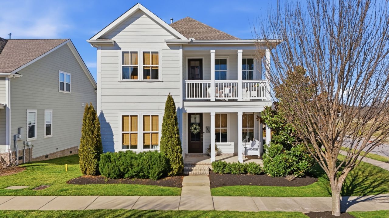 3200 Vinemont Dr, Thompsons Station, TN 37179 Main Photo