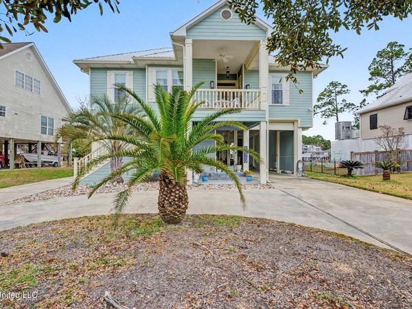 113 Youngswood Loop, Pass Christian, MS 39571