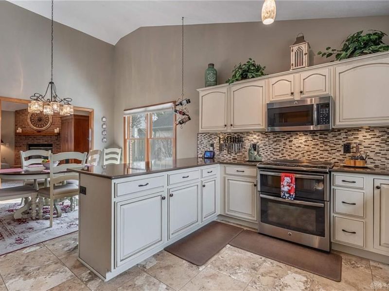 2223 Four Seasons Trail, Miami Township, OH 45342 Photo 14