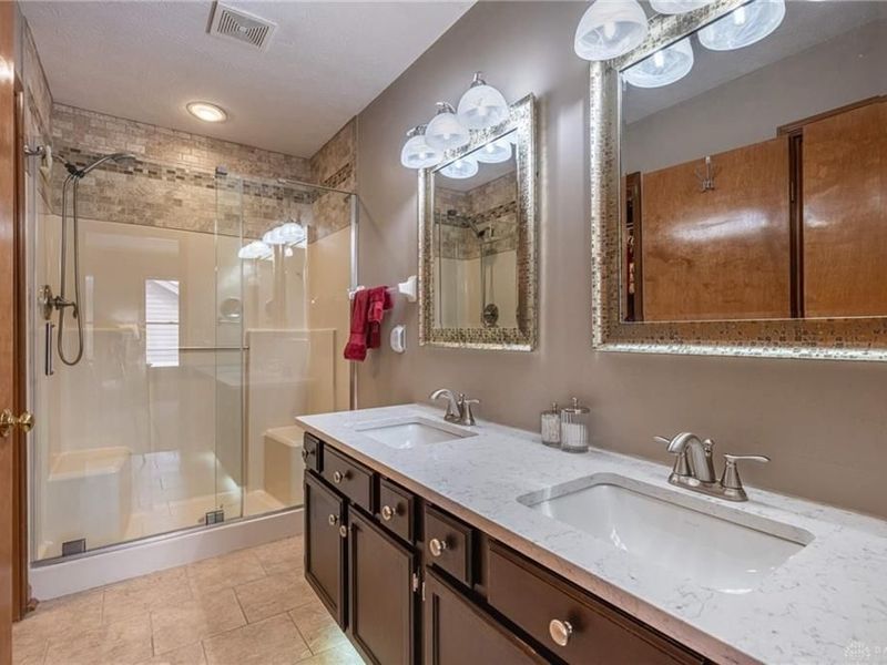 2223 Four Seasons Trail, Miami Township, OH 45342 Photo 19