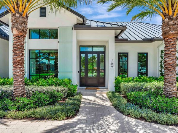 109 NE 9th Street, Delray Beach, FL 33444