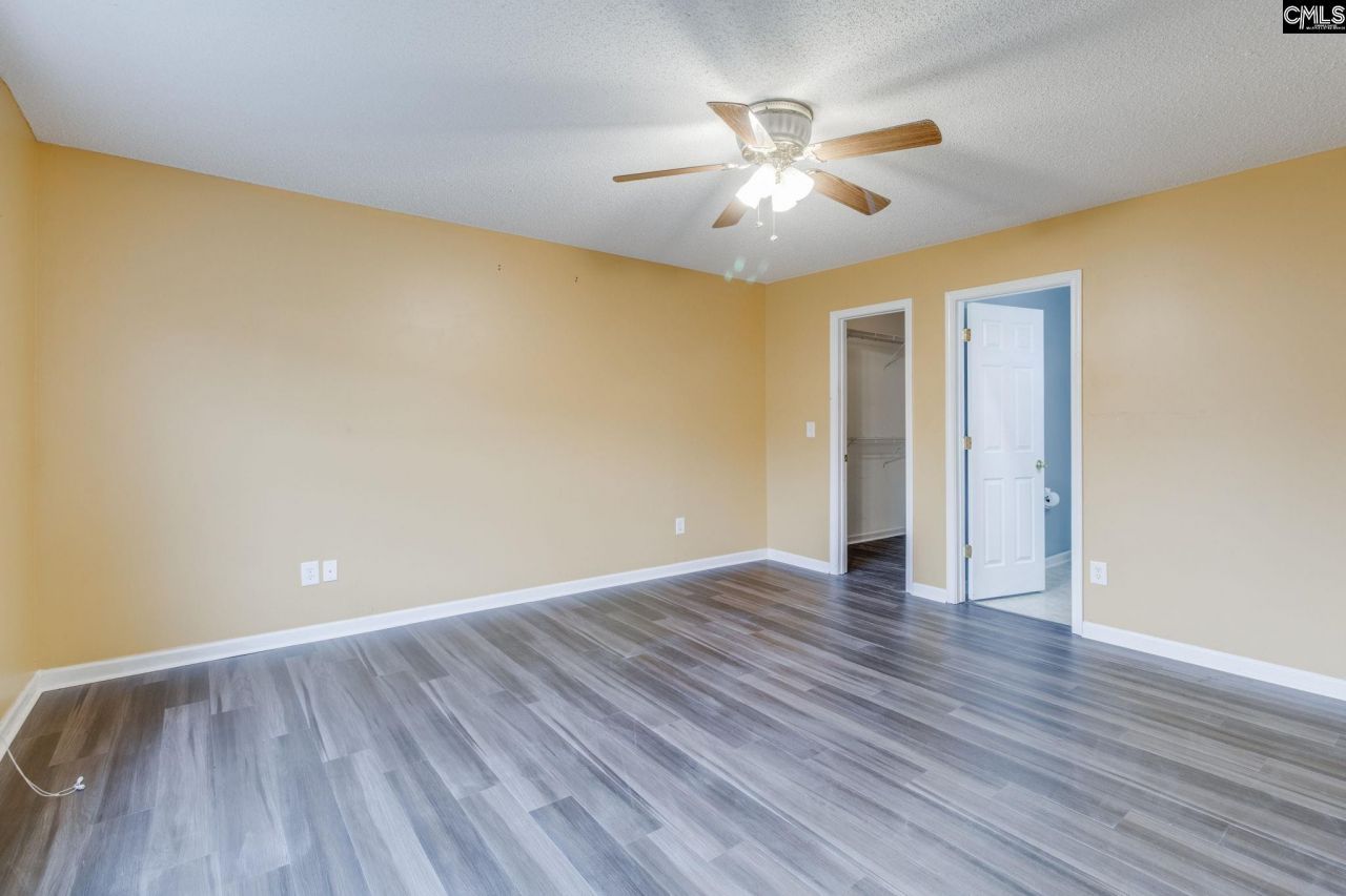 438 Grand National Lane Photo 16