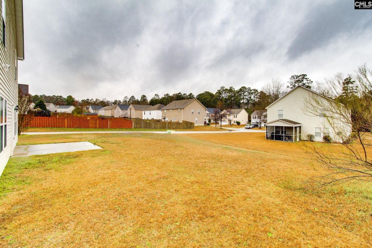 438 Grand National Lane  Photo 36