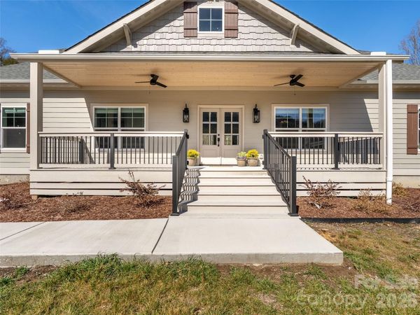 90 Saddle Club Lane , Hendersonville, NC 28739