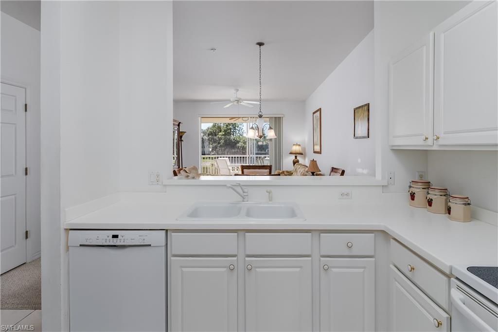 3972 Bishopwood Ct E, Unit 2-203, Naples, FL 34114 Photo