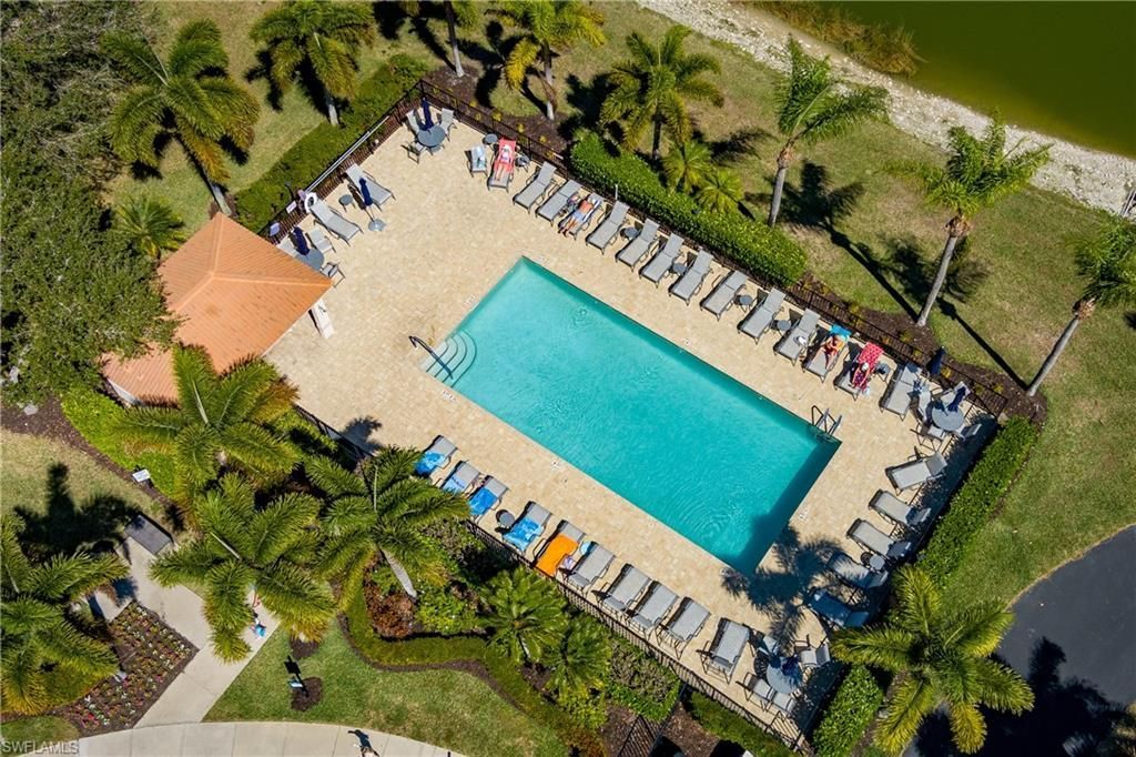 3972 Bishopwood Ct E, Unit 2-203, Naples, FL 34114 Photo