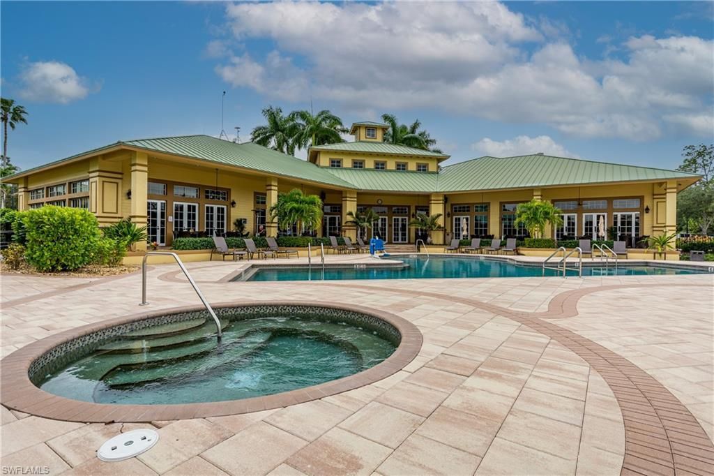 3972 Bishopwood Ct E, Unit 2-203, Naples, FL 34114 Photo