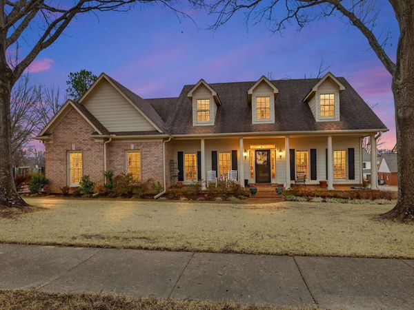 595 SAGEWOOD DR, Collierville, TN 38017