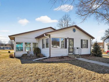 605 Main Street S, Chatfield, MN 55923