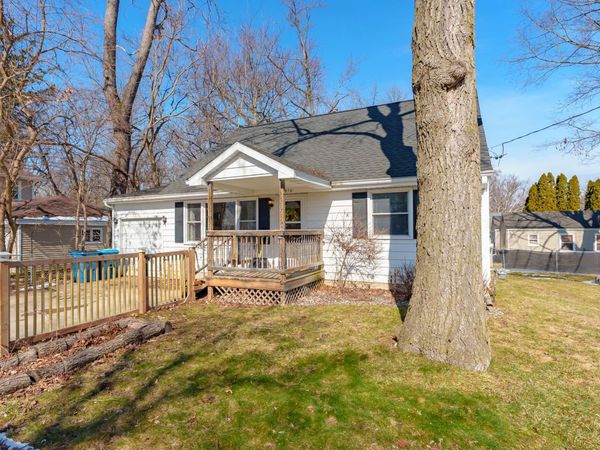 2510 Springmont Avenue, Kalamazoo, MI 49008