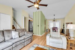 4906 Amberwood Lane photo 4