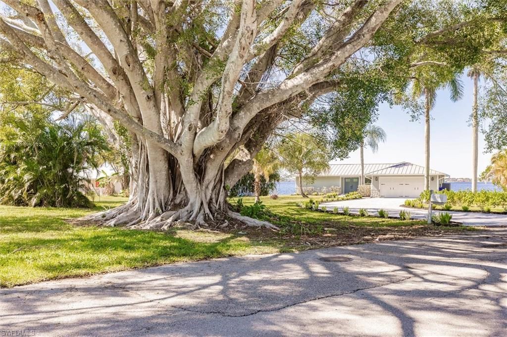 138 Riverview Rd, Fort Myers, FL 33905 Photo