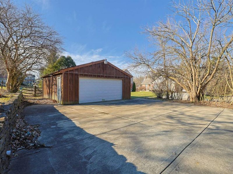4021 Hanley Road, Cincinnati, OH 45247 Photo 42