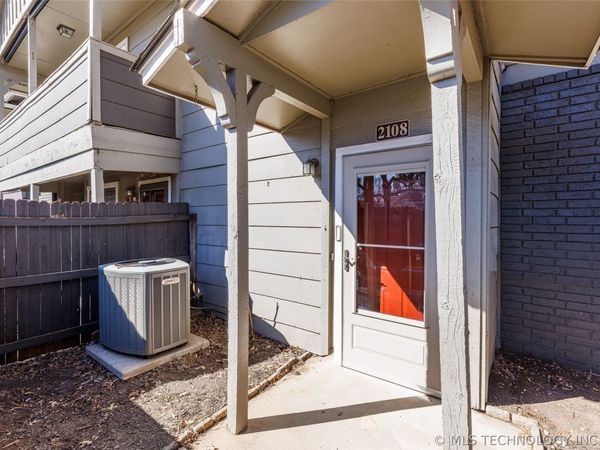 9022 S College Avenue , Unit 2108, Tulsa, OK 74137