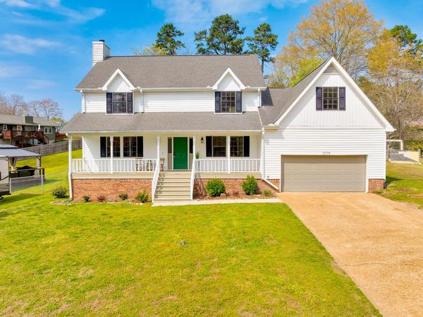 2105 Port Royal Drive, Soddy Daisy, TN 37379