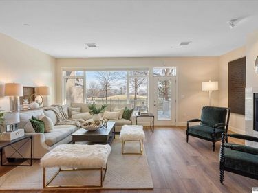 723 Riverfront Drive, Omaha, NE 68102