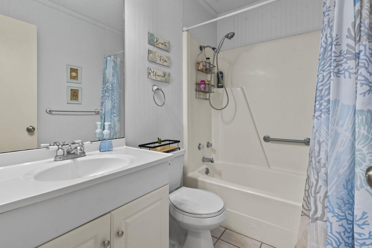 5001 N Ocean Blvd. Photo 18