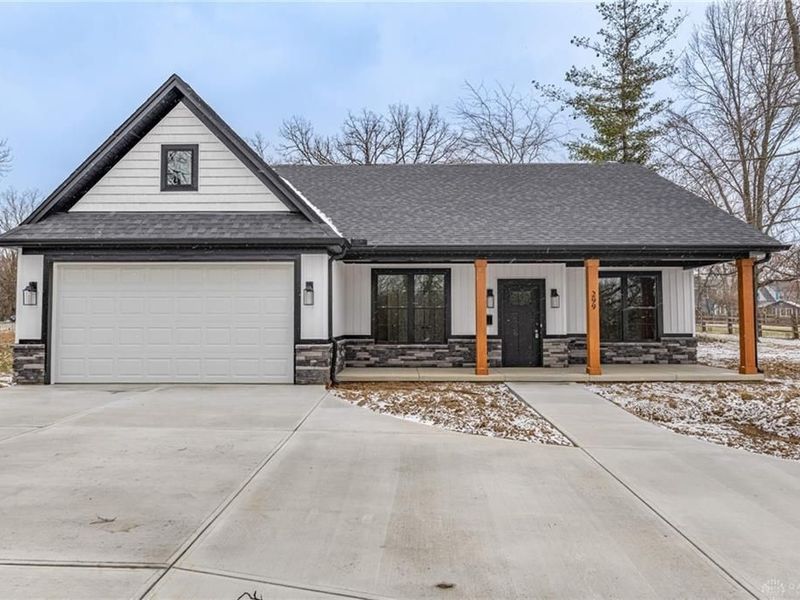 299 Eastline Drive, Middletown, OH 45044 Photo 1