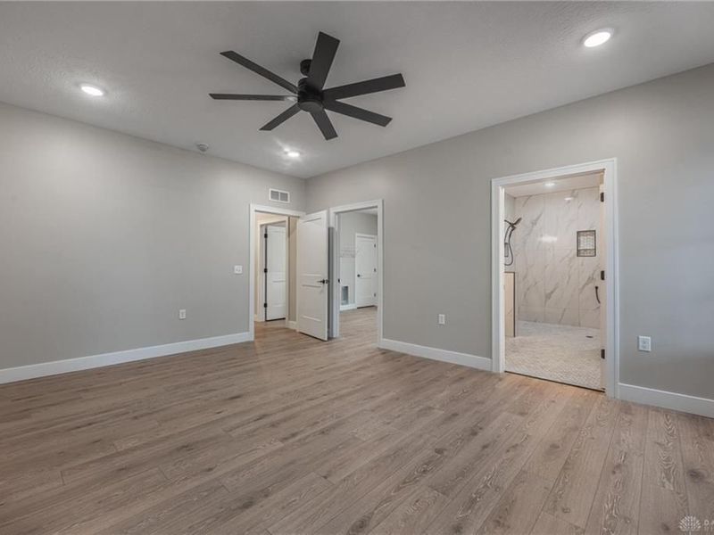 299 Eastline Drive, Middletown, OH 45044 Photo 17