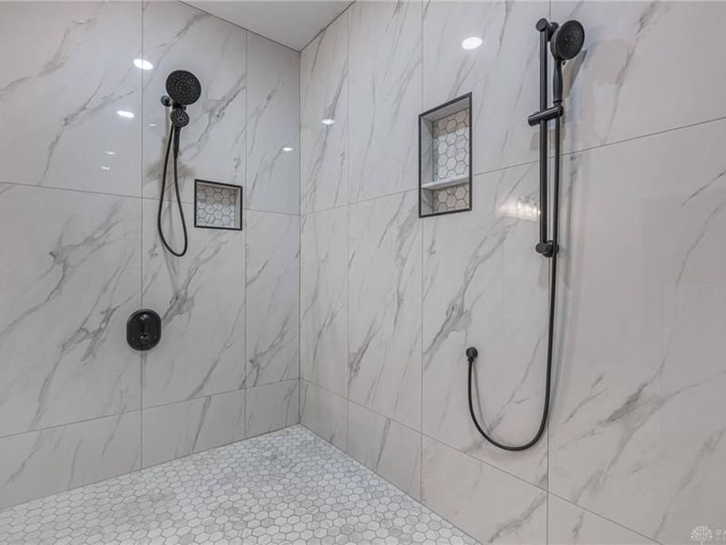 299 Eastline Drive, Middletown, OH 45044 Photo 21