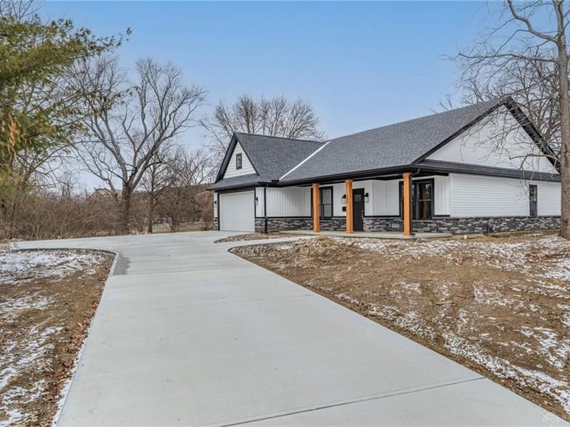 299 Eastline Drive, Middletown, OH 45044 Photo 31