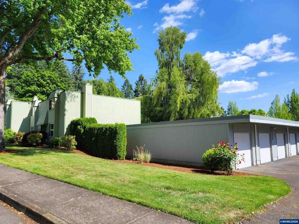 1050 Cardinal St NW, Salem, OR 97304