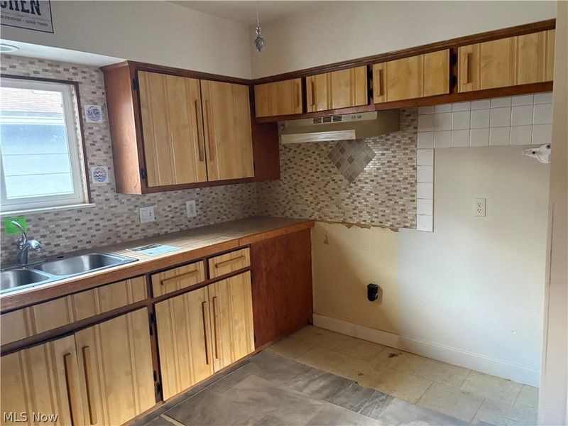 1622 Merrill Avenue, Akron, OH 44306 Photo 9