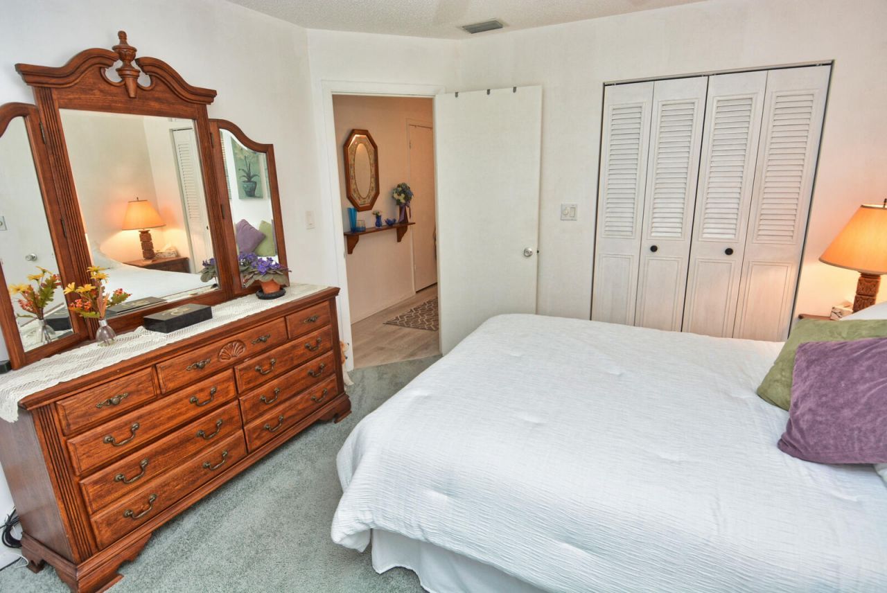 1225 NW 21st Street, Unit 309, Stuart, FL 34994 Photo