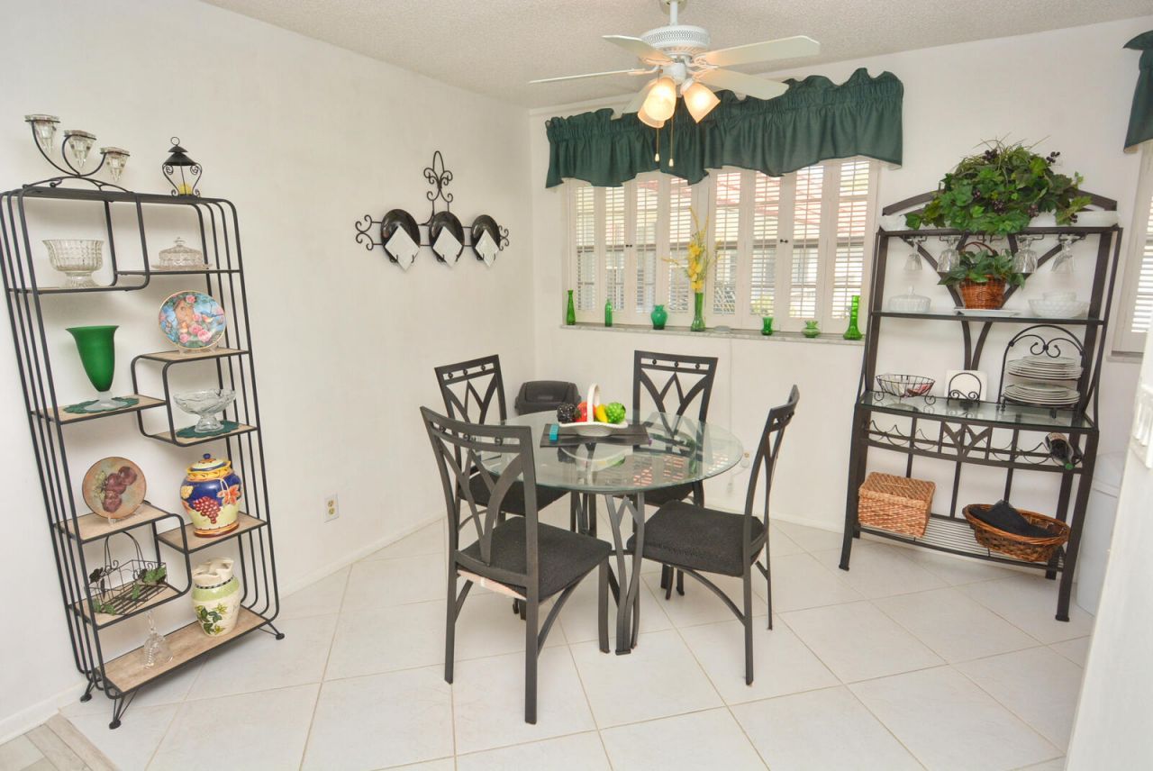 1225 NW 21st Street, Unit 309, Stuart, FL 34994 Photo