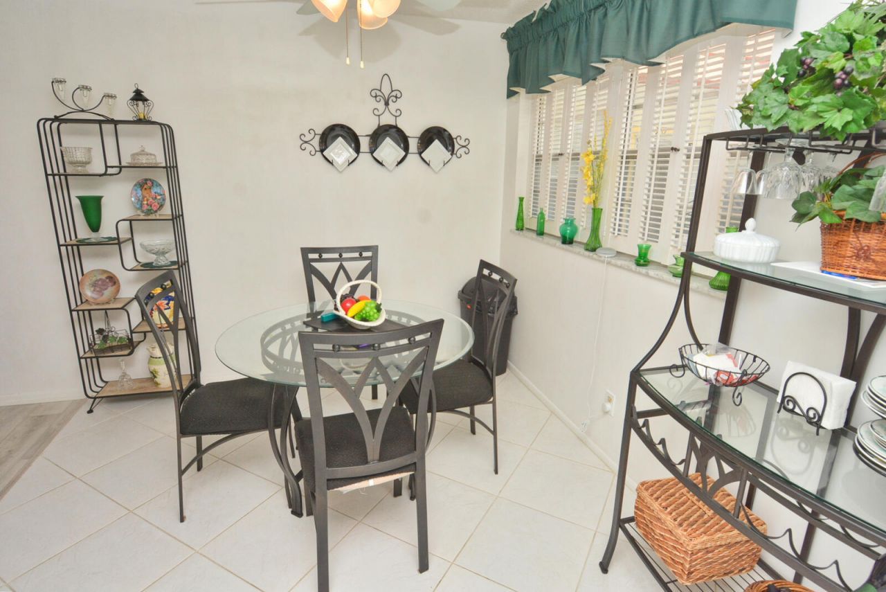 1225 NW 21st Street, Unit 309, Stuart, FL 34994 Photo