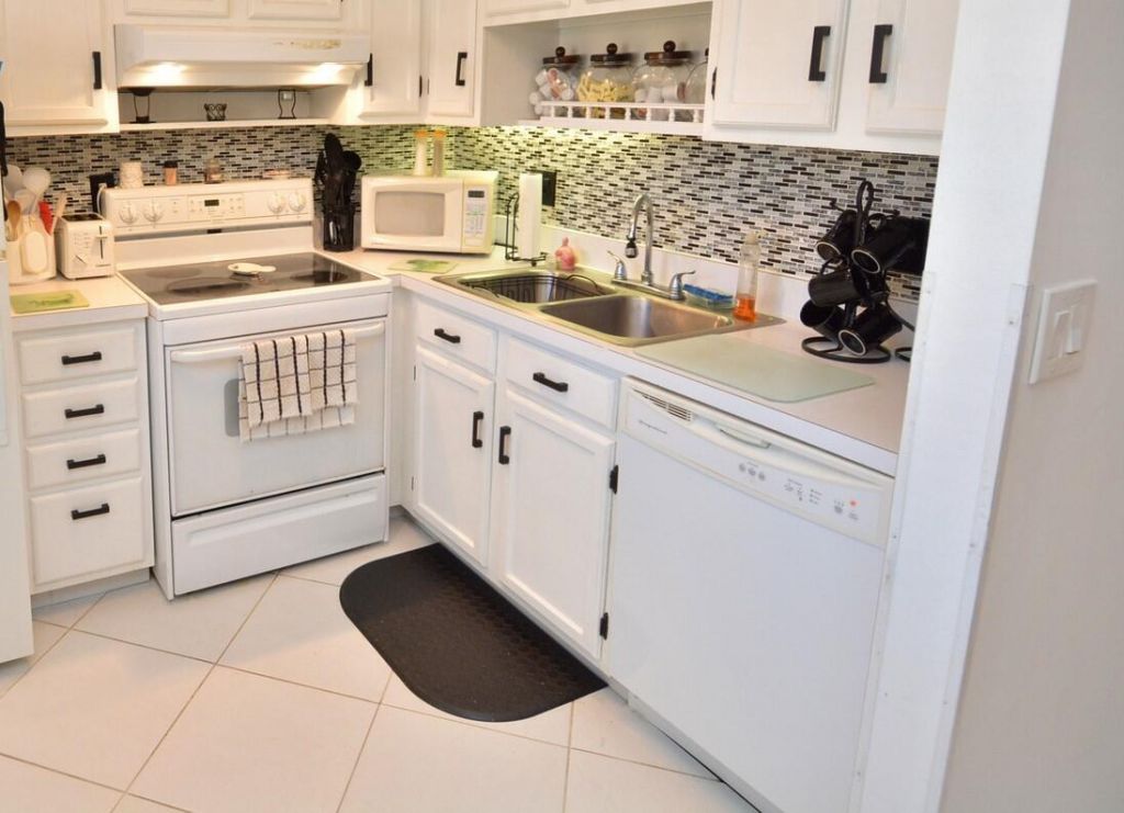 1225 NW 21st Street, Unit 309, Stuart, FL 34994 Photo