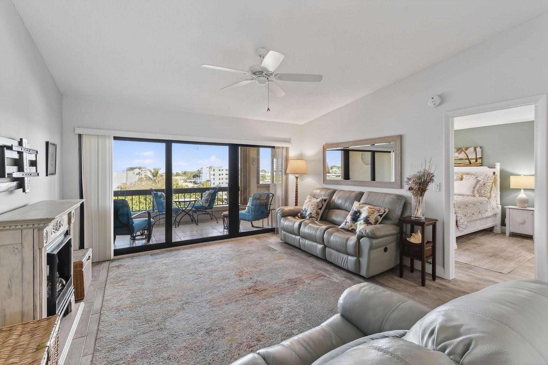 1036 Us Highway One, Unit 419, North Palm Beach, FL 33408 Photo