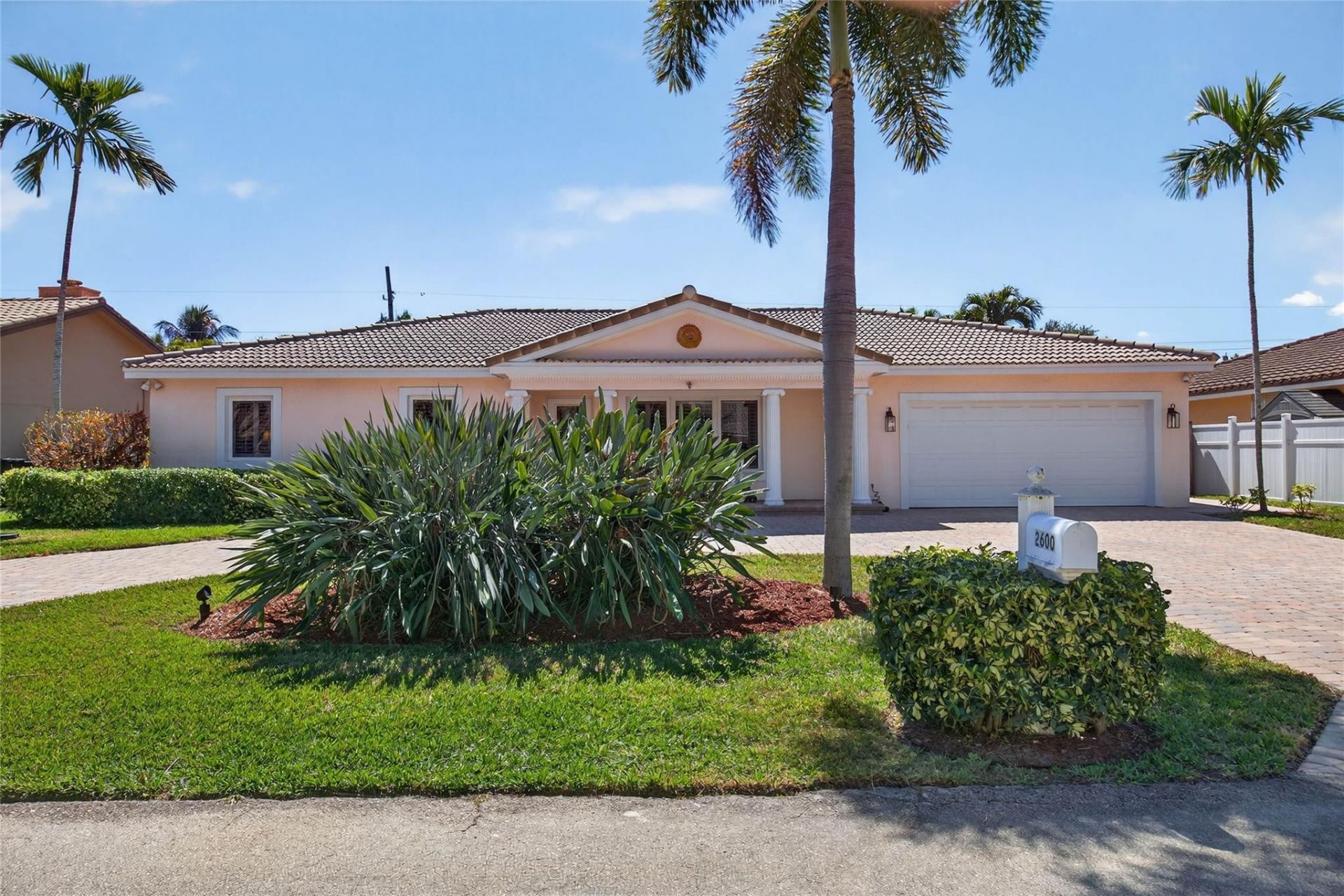 2600 NE 46th Street, Lighthouse Point, FL 33064 Photo