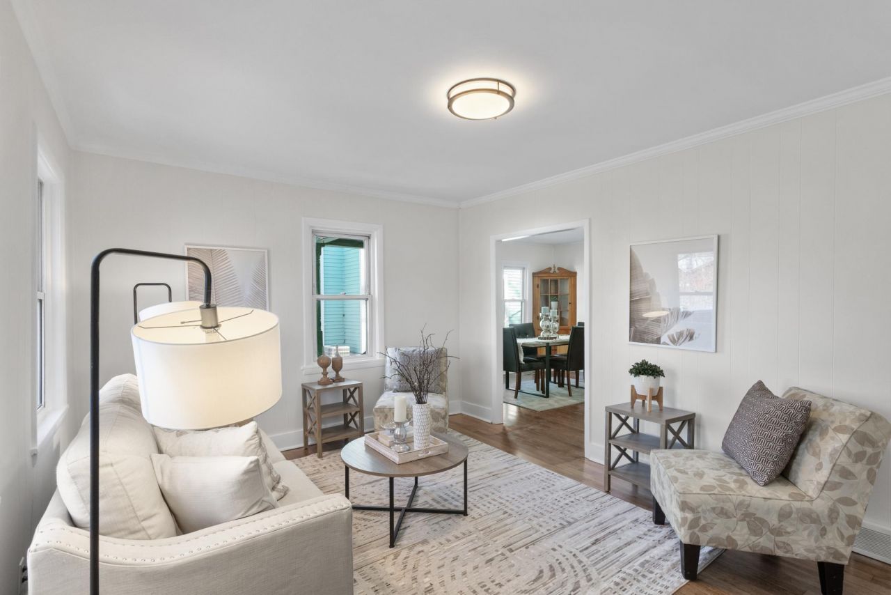 294 Banfil Street, Saint Paul, MN 55102 Main Photo