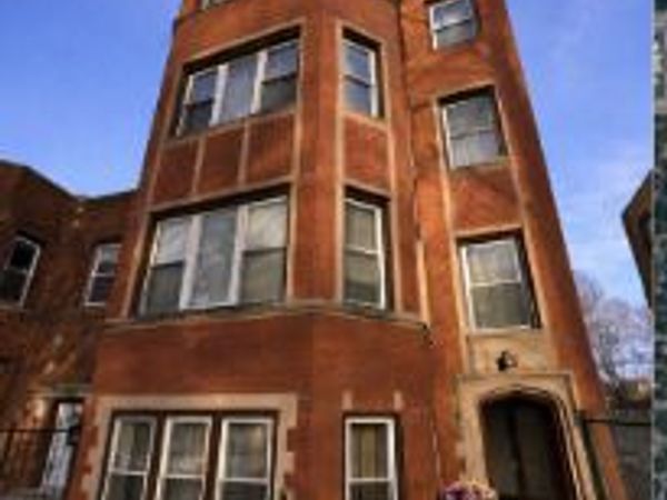 9041 S Muskegon Avenue , Chicago, IL 60617