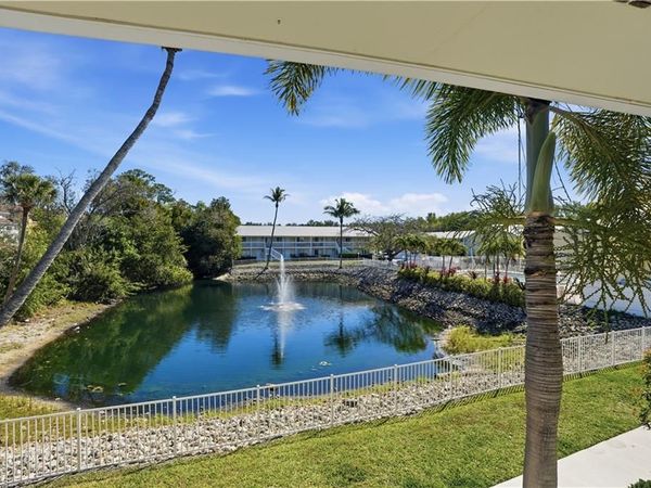 4607 Bayshore DR , Unit K7, NAPLES, FL 34112