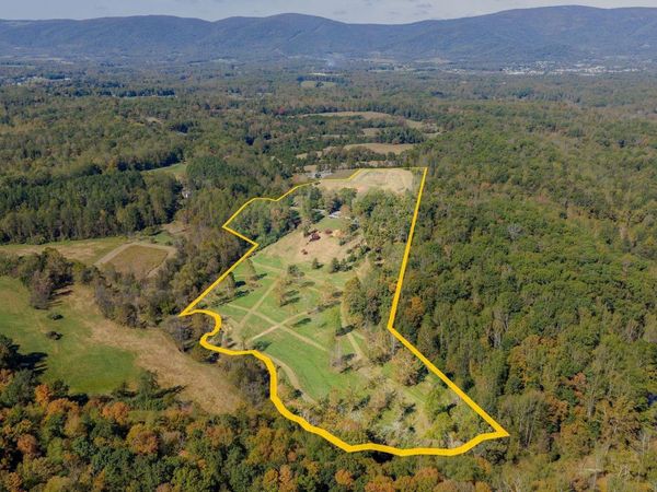 5498 WYANT LN, Charlottesville, VA 22903