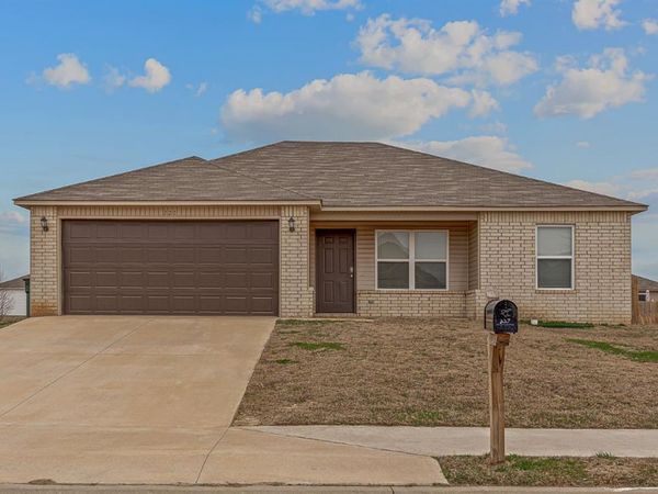 227 Cole Drive, Brookland, AR 72417